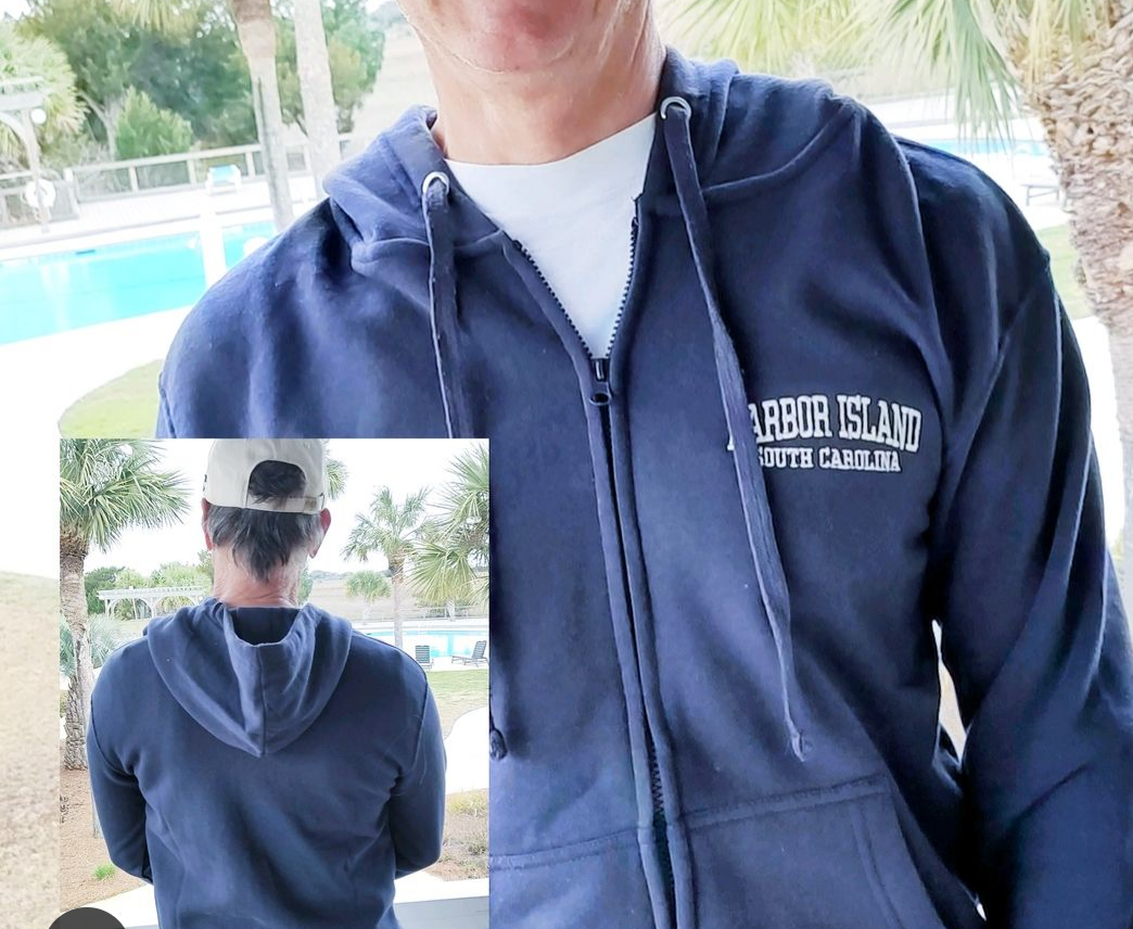 Harbor Island zippered Hoodie